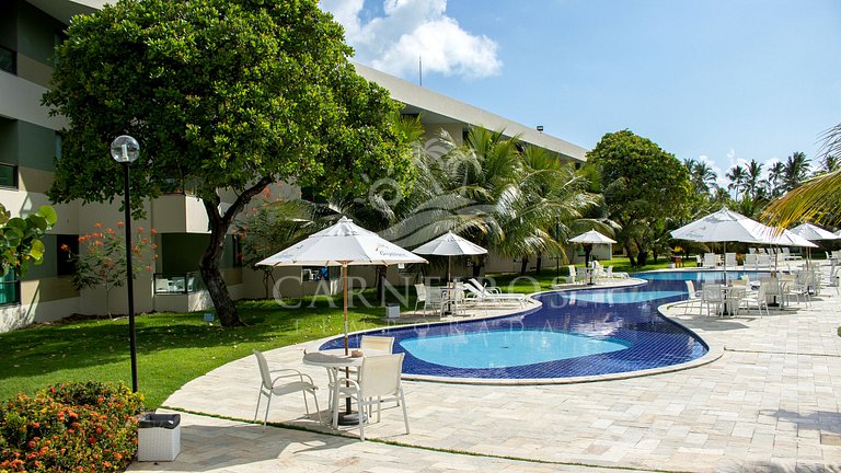 Vista Piscina no Carneiros Beach Resort (B03-2)