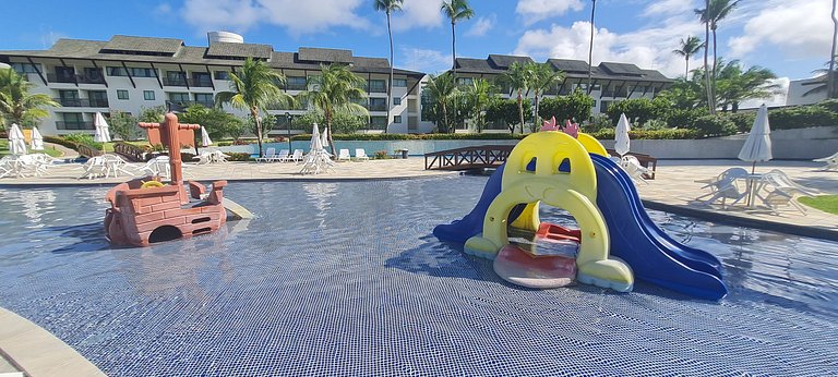 Flat com Varanda | Vista Piscina (E307)