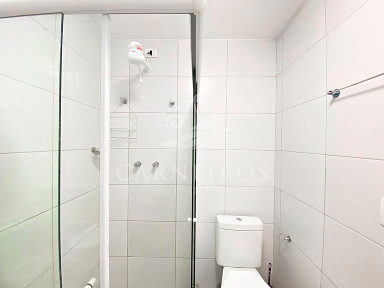 Flat 2 Quartos no Muro Alto Clube (MAC B03-5)