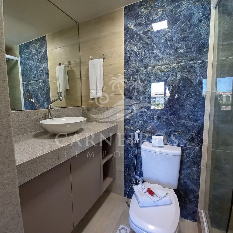 Flat 2 Quartos no Beach Class Muro Alto (B204)