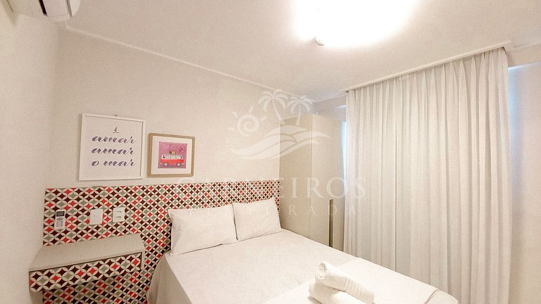 Flat 2 Quartos no Beach Class Muro Alto (D203)