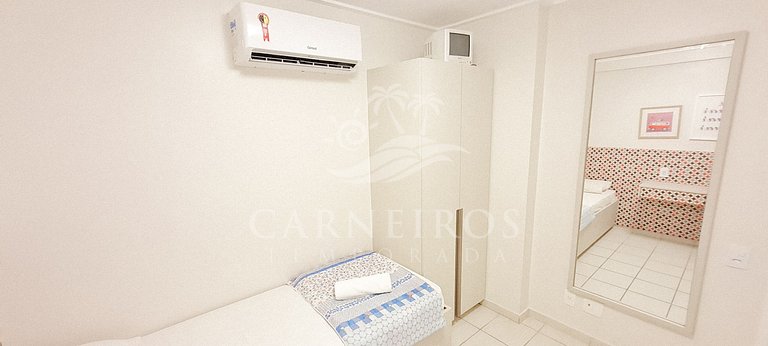 Flat 2 Quartos no Beach Class Muro Alto (D204)