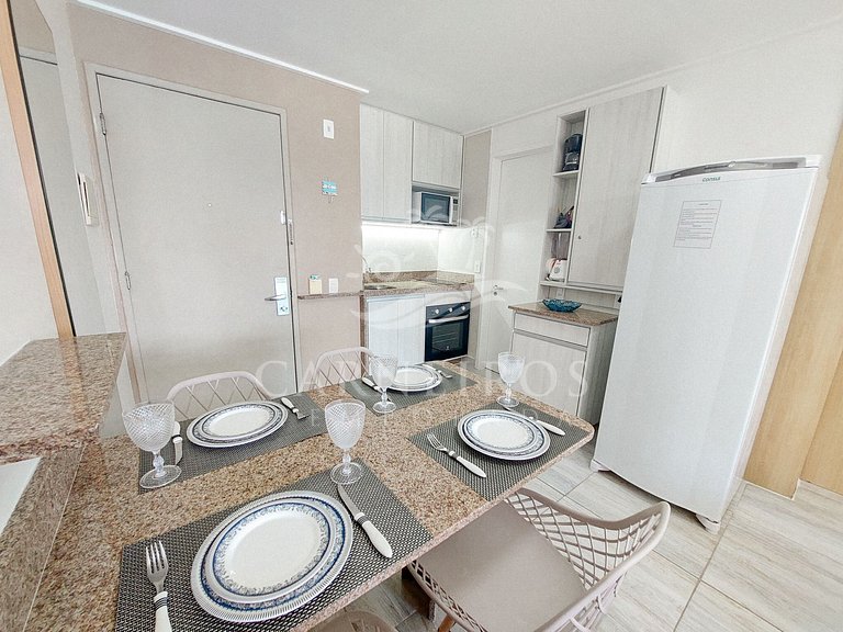 Flat 02 Quartos no Beach Class Muro Alto (D303)