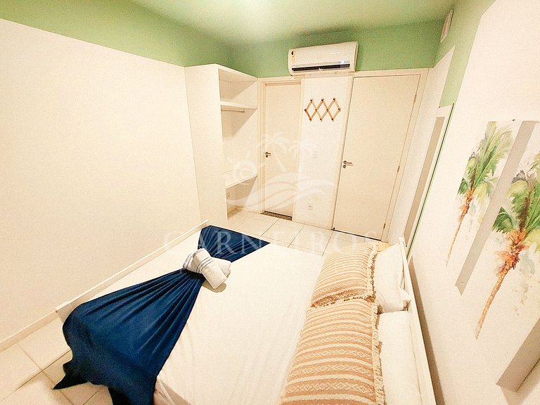 Flat 1 Quarto no Muro Alto Clube (MAC D17 D)