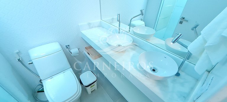 Flat 2 Quartos no Beach Class Muro Alto (B103)