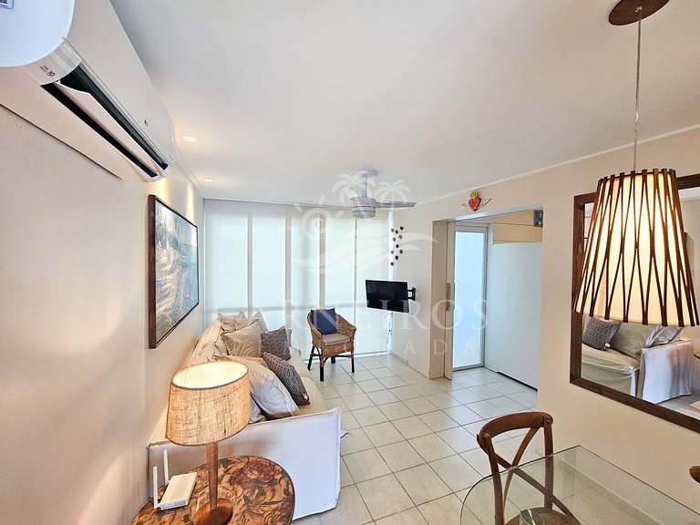 Flat 2 quartos - Beach Class Muro Alto (B303)