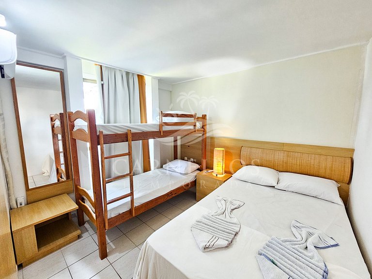Flat 2 Quartos no Beach Class Muro Alto (B206)