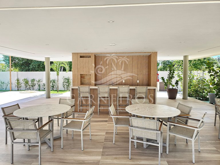 Duplex 3 Quartos com Piscina Privativa (C01-4)