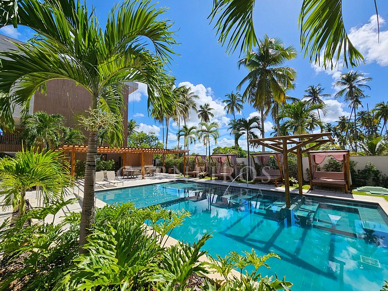 Duplex 3 Quartos com Piscina Privativa (C01-4)