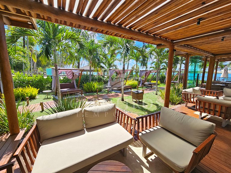 Duplex 3 Quartos com Piscina Privativa (C01-4)