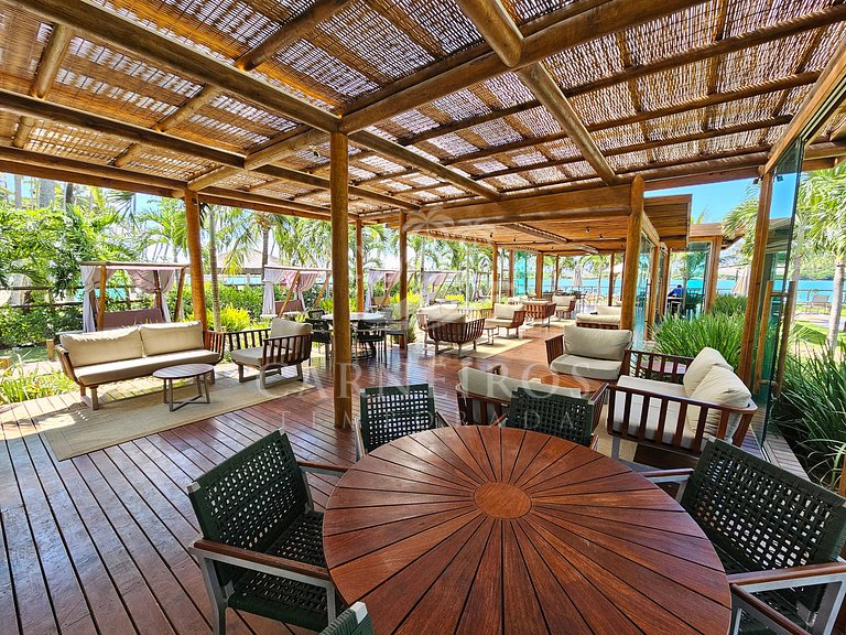 Duplex 3 Quartos com Piscina Privativa (C01-4)