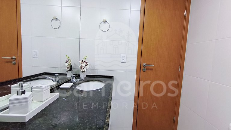 Flat Vista Piscina - Mana Beach Experience (B20-1)