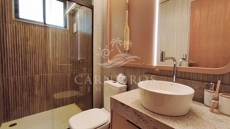 Duplex 3 Quartos com Piscina Privativa (C01-4)