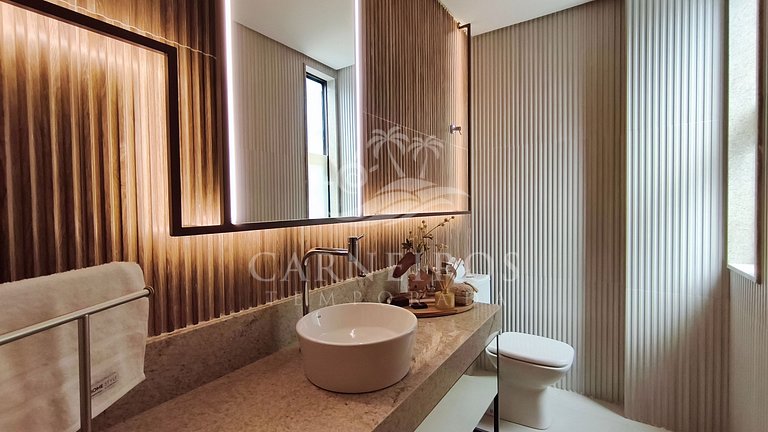 Duplex 3 Quartos com Piscina Privativa (C01-4)