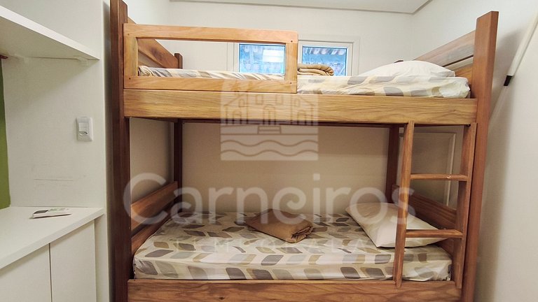 Flat 2 Quartos com Varanda no Meridonal (23 BPP)