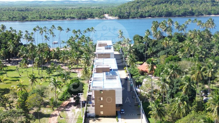Duplex 3 Quartos com Piscina Privativa (C01-4)
