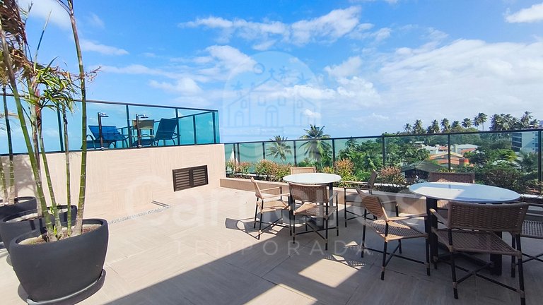 Portal dos Mares - Beira-mar ao lado da Igreja de São Pedro