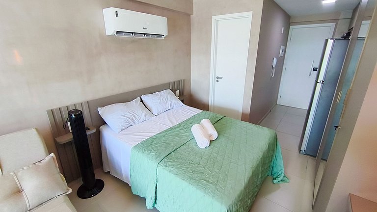 Carneiros | Studio com Varanda| Beira-Mar (B21)