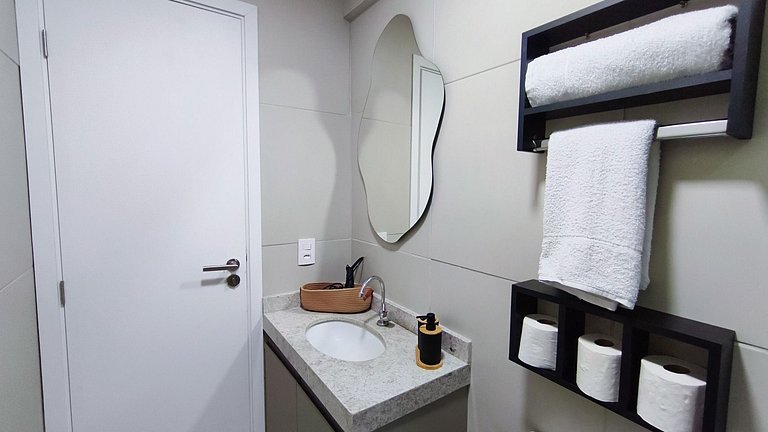 Carneiros | Studio com Varanda| Beira-Mar (B21)