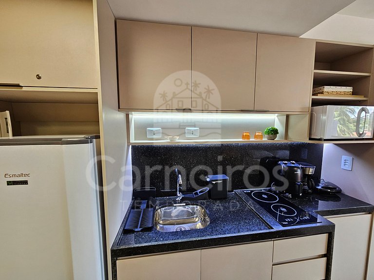 Studio Térreo-Carneiros Atlântico-Pé na areia (B033)