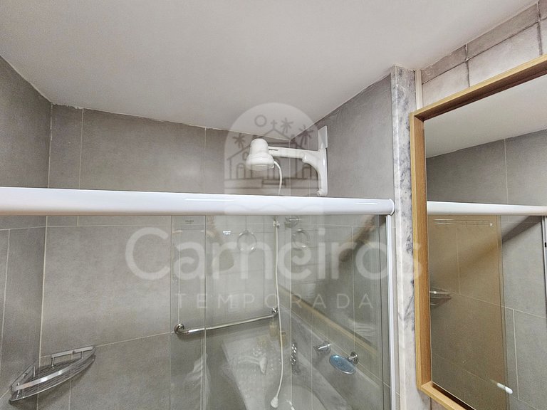 Studio Térreo-Carneiros Atlântico-Pé na areia (B033)