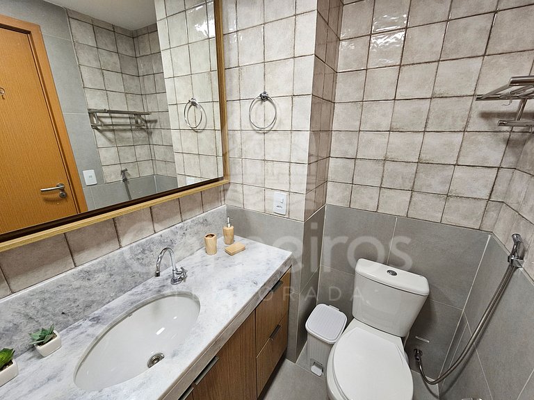 Studio Térreo-Carneiros Atlântico-Pé na areia (B033)