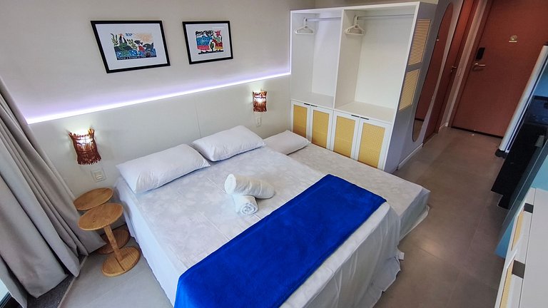 Carneiros | Flat Completo e Climatizado (D229)