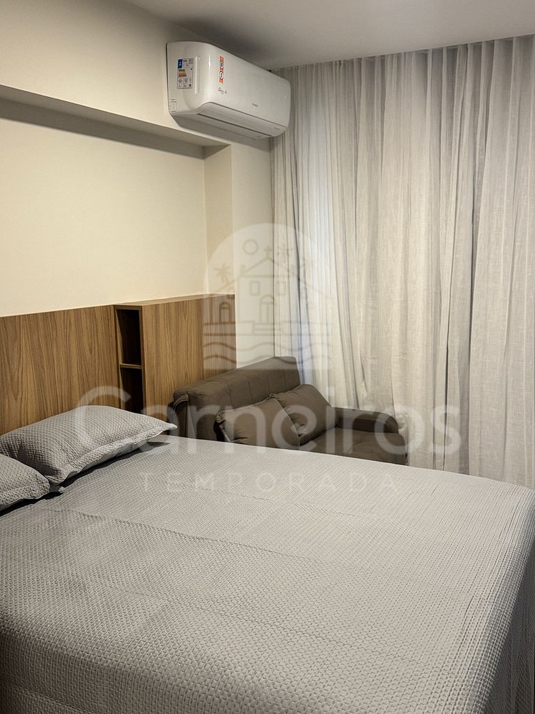 Studio Completo com Vista Mar Lateral (A10-D)