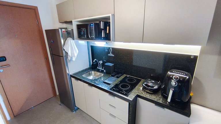 Carneiros | Vista piscina Flat Completo (D316)