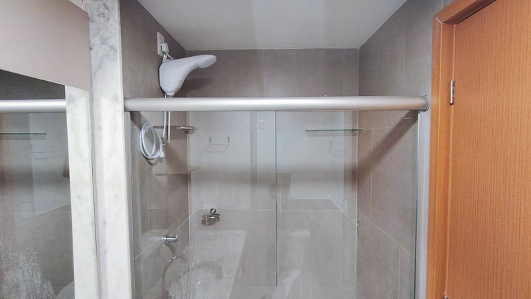 Carneiros Atlântico | Flat 06 Pessoas (D310)