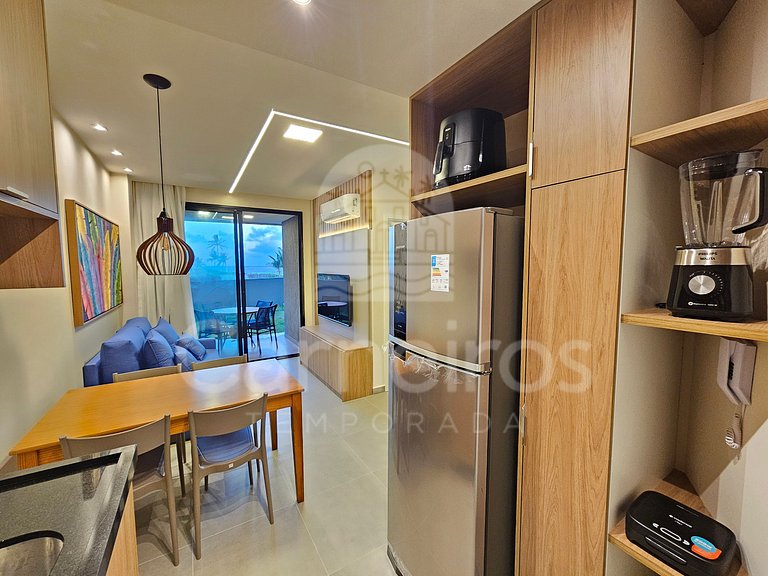 01 Quarto Completo com Vista Mar Lateral (A05-A)