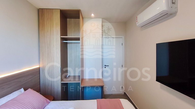 01 Quarto Completo com Vista Mar Lateral (A05-A)