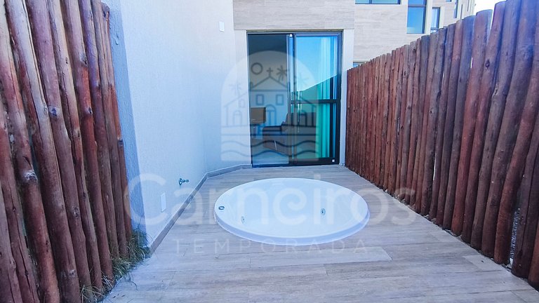 Studio com jacuzzi - Max Carneiros (X08-E)