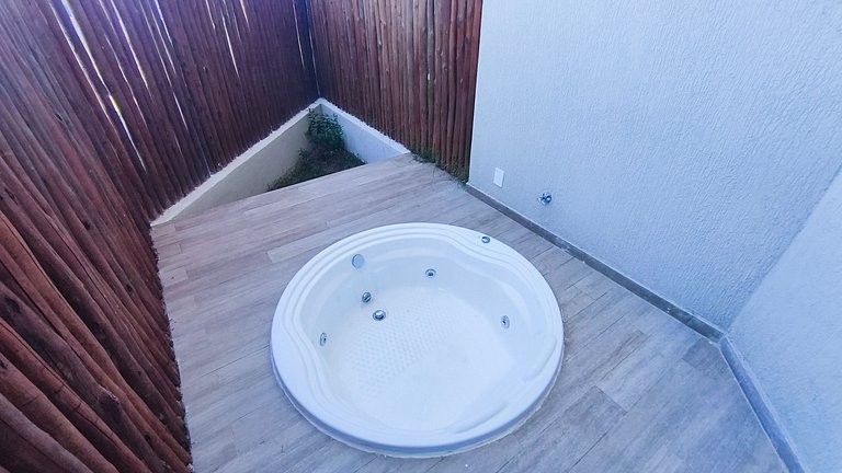 Carneiros | Studio Térreo c/ Jacuzzi | Max (X08-5)