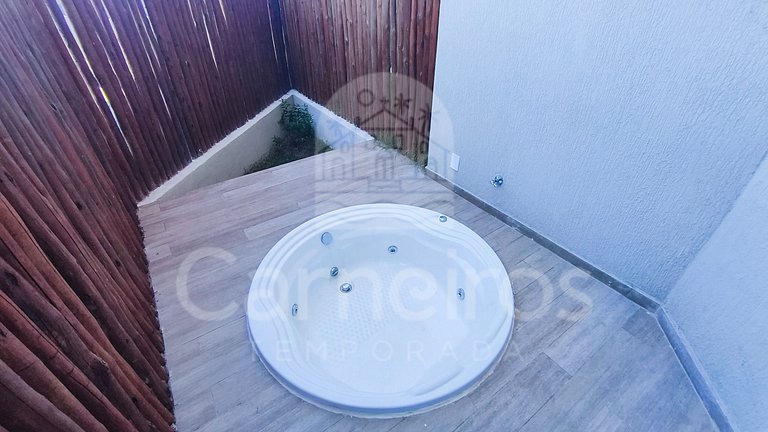 Studio com jacuzzi - Max Carneiros (X08-E)