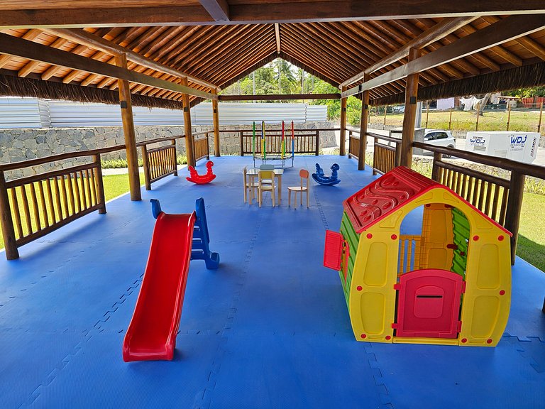 Bangalô c/ Piscina Privativa - 04 Suítes