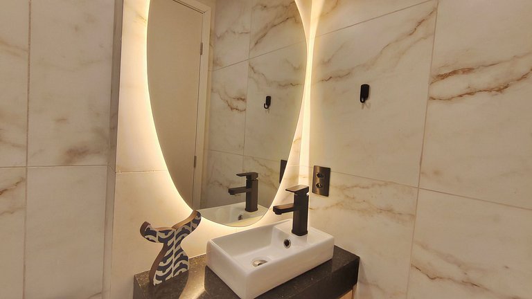 Centro de Porto | Studio Moderno | Waikiki (A15)