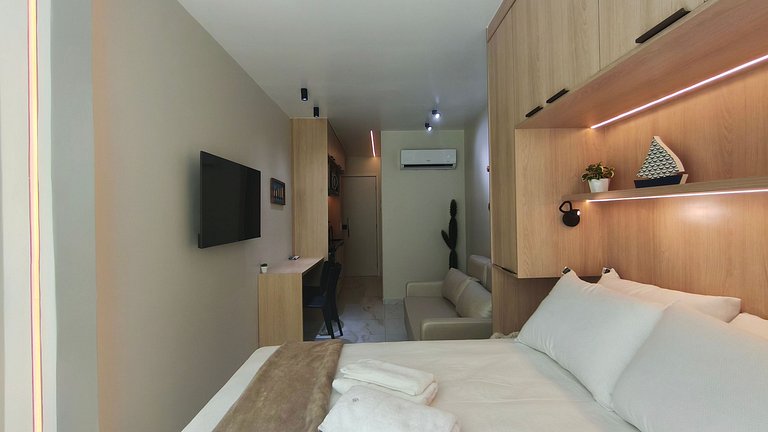 Centro de Porto | Studio Moderno | Waikiki (A15)