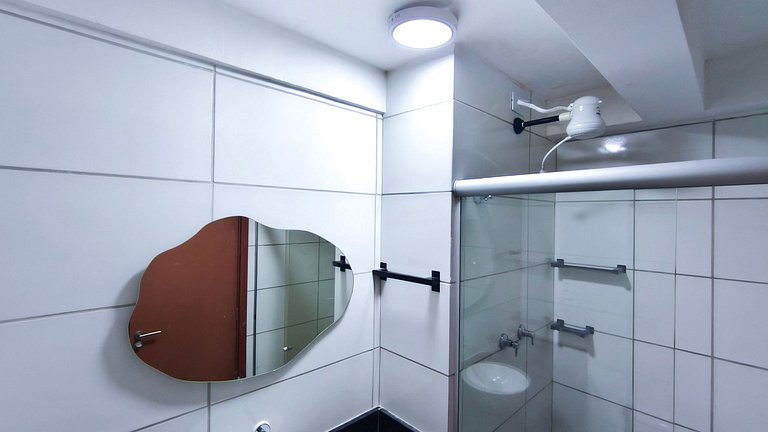 Carneiros | Flat Espaçoso | Max Suites (C10-3)