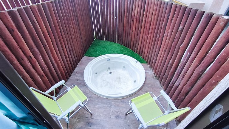 Carneiros | Studio casal com jacuzzi | Max (008-F)