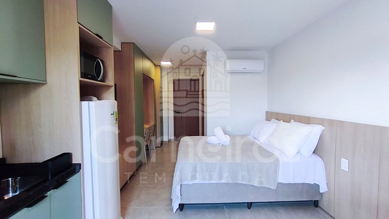 Studio com jacuzzi privativa- Max Carneiros (X8-6)