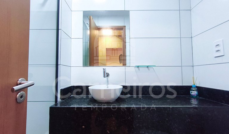 Studio com jacuzzi privativa- Max Carneiros (X8-6)