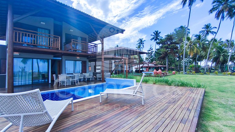 Bangalô c/ Piscina Privativa - 03 Suítes