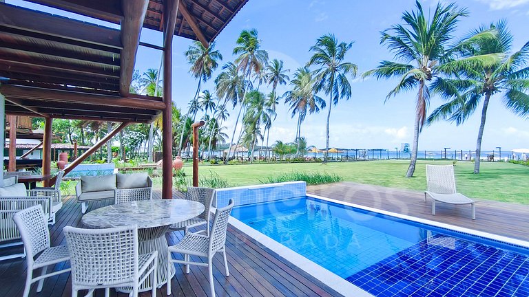 Bangalô c/ Piscina Privativa - 03 Suítes