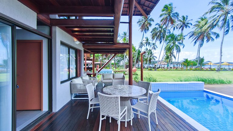 Bangalô c/ Piscina Privativa - 04 Suítes