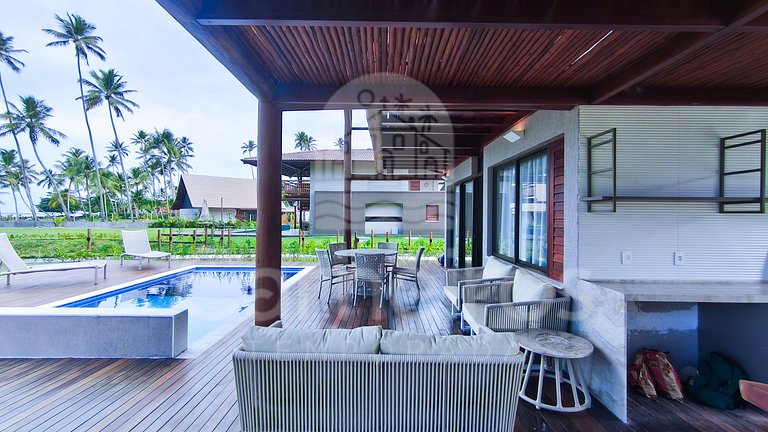 Bangalô c/ Piscina Privativa - 03 Suítes