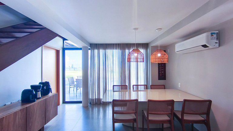 Bangalô c/ Piscina Privativa - 04 Suítes