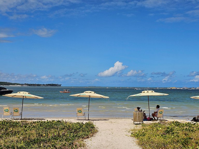 Apto no Carneiros Atlântico - Pé na areia (D019)