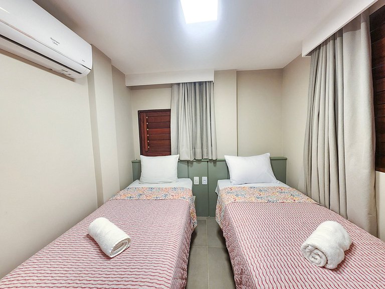 Bangalô c/ Piscina Privativa - 04 Suítes