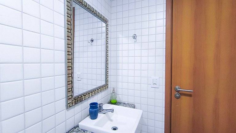 Flat com Varanda Gourmet | Resort (CBL B14-7)
